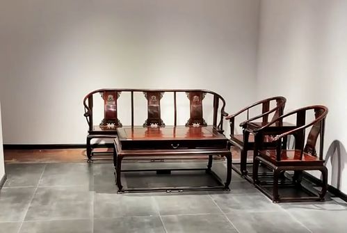 大红酸枝与榫卯结构 红木家具的千年传承